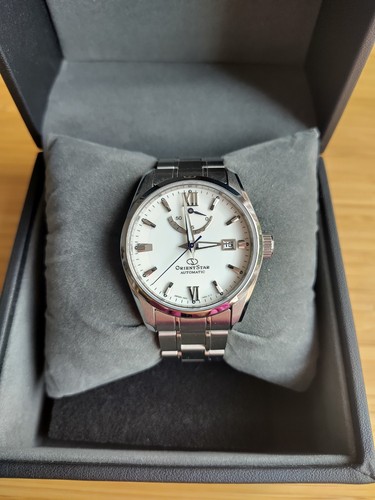 Orient star contemporary date - star,